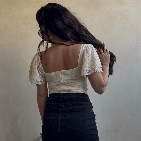 Cream lace cropped leotard one - Picture 2 of 5